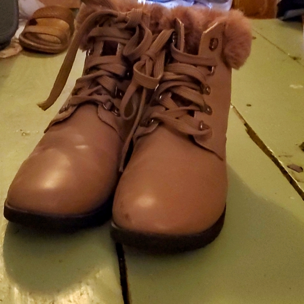 Shoes, - Picture 2 of 4